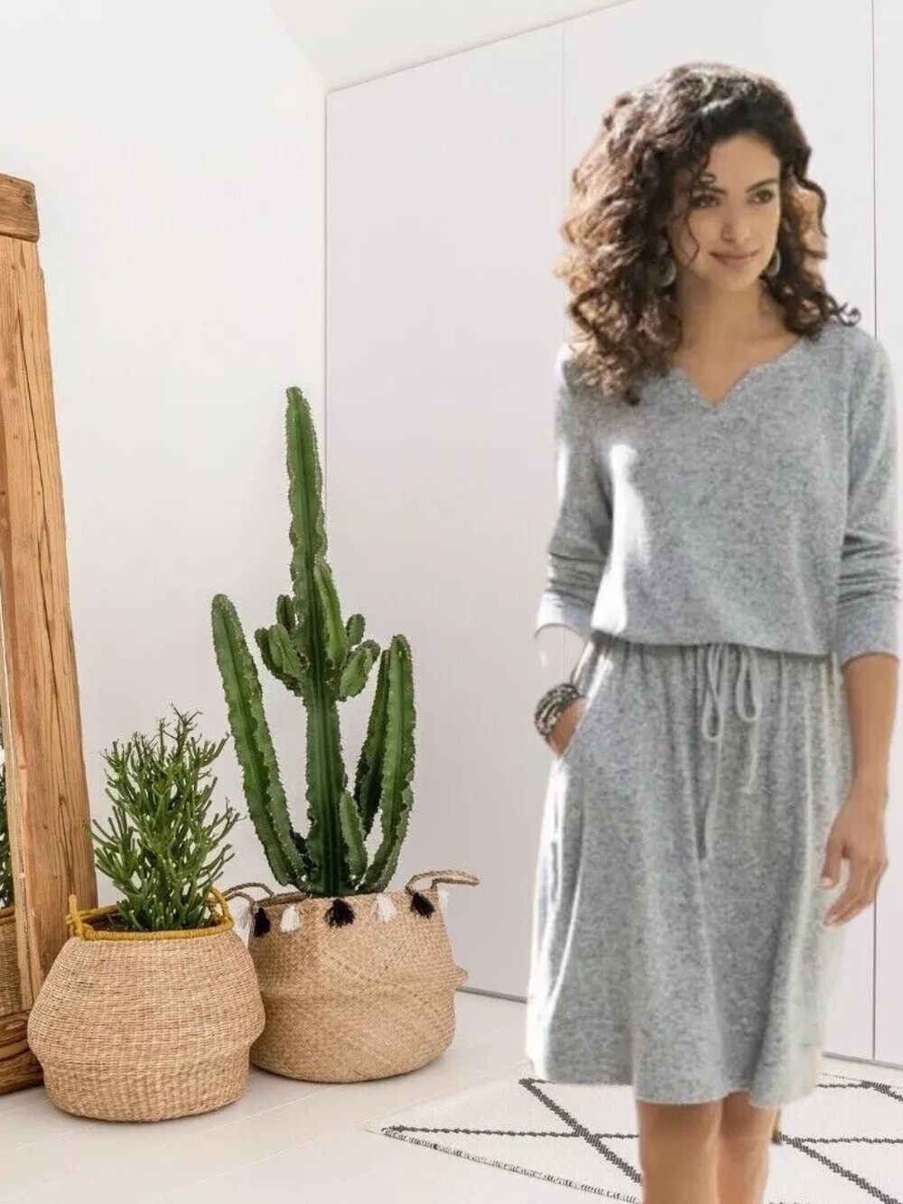 Soft Surroundings Easy Living Gray Long Sleeve Drawstring Fleece Sweater Dress